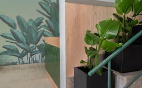 Succeed Campo Pequeno Suites